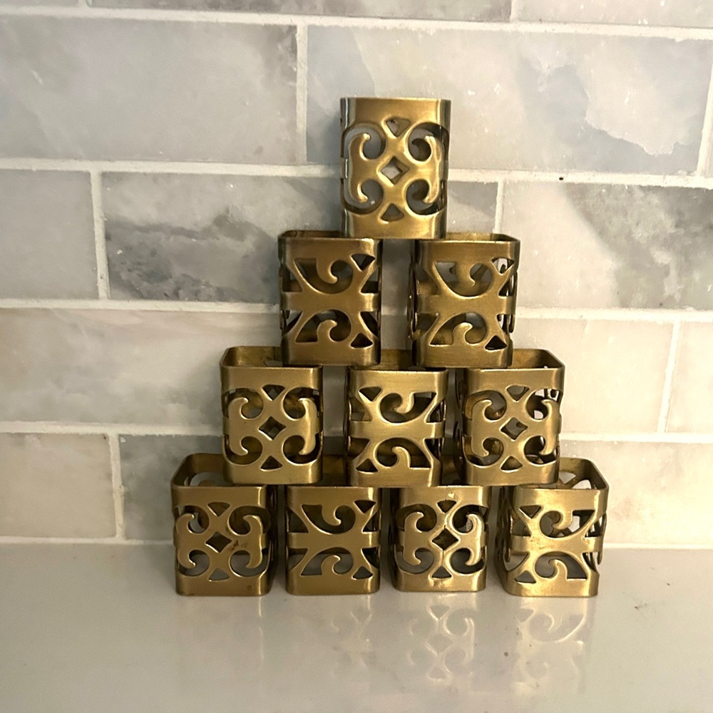 Set of 10 Vintage Brass Napkin Rings